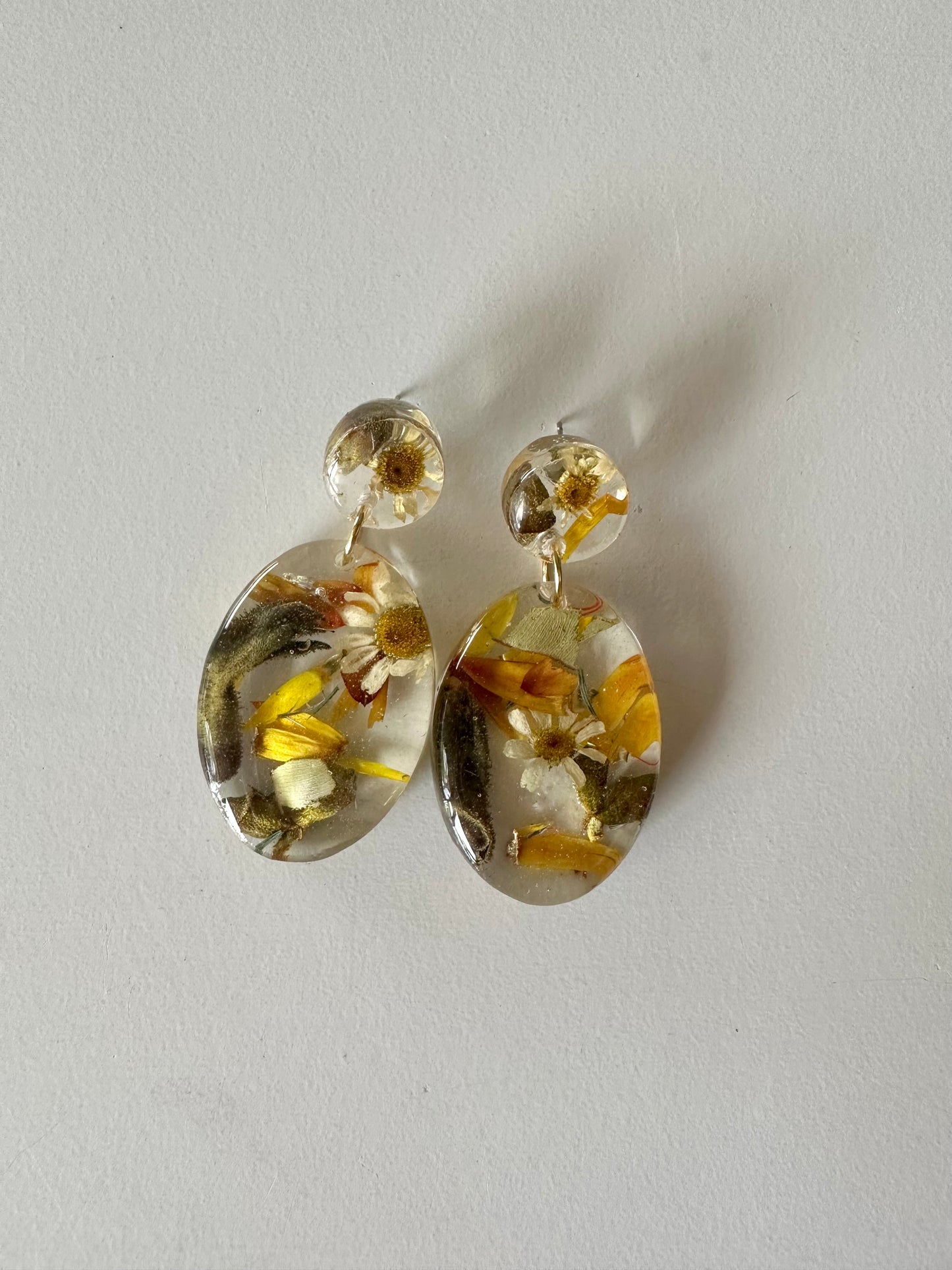 Resin Earring Flower Preservation