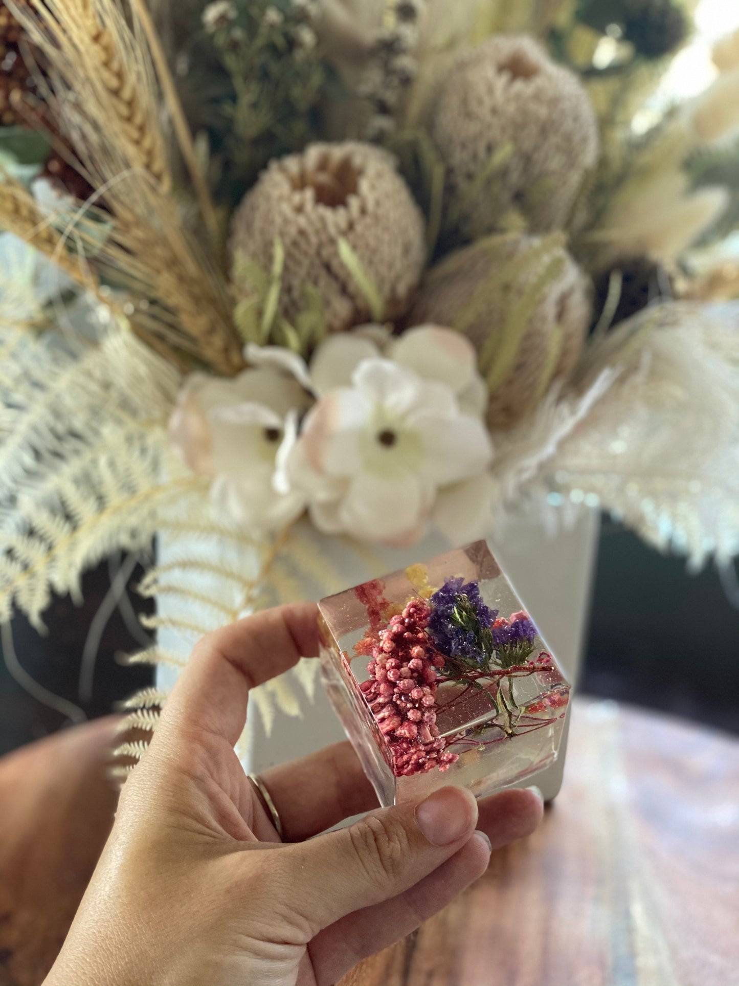 Cube Paper Weight Flower Preservation